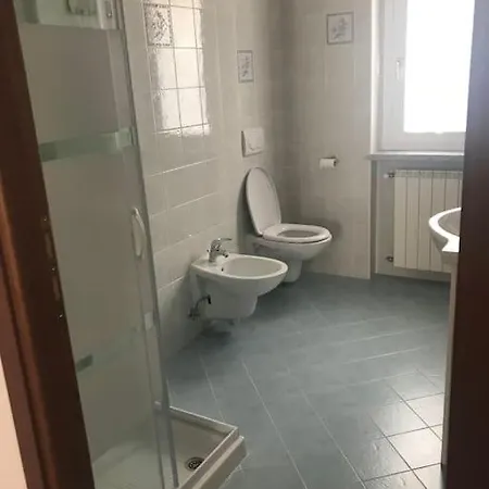 La Piana Centro Di Piano Terra Con Giardino Lt Apartmán *
