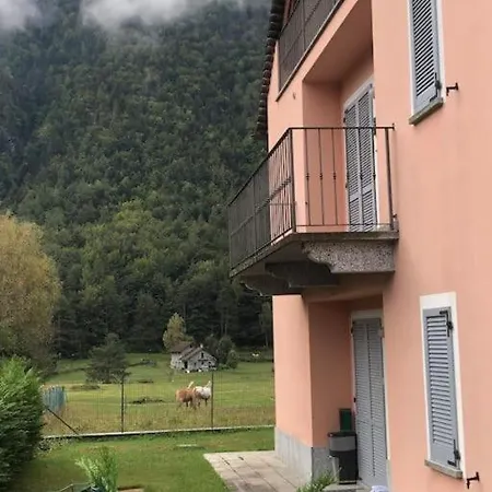 Apartmán La Piana Centro Di Piano Terra Con Giardino Lt *