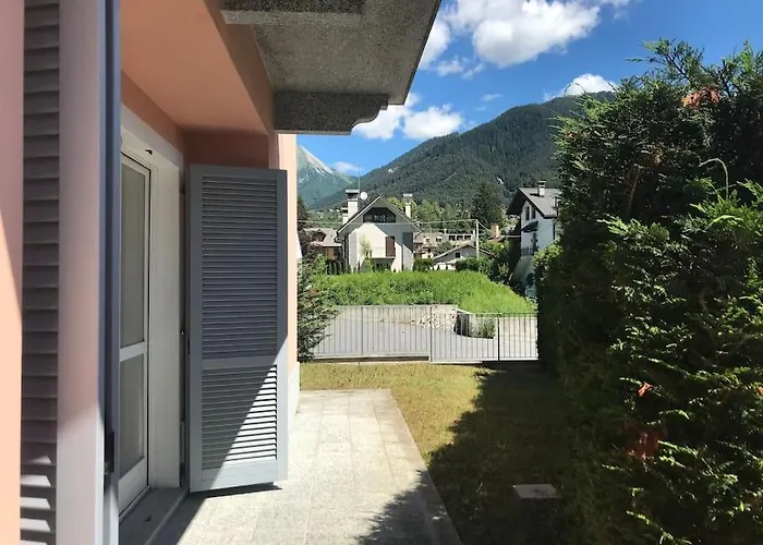 La Piana Centro Di Santa Maria Maggiore Piano Terra Con Giardino Lt *